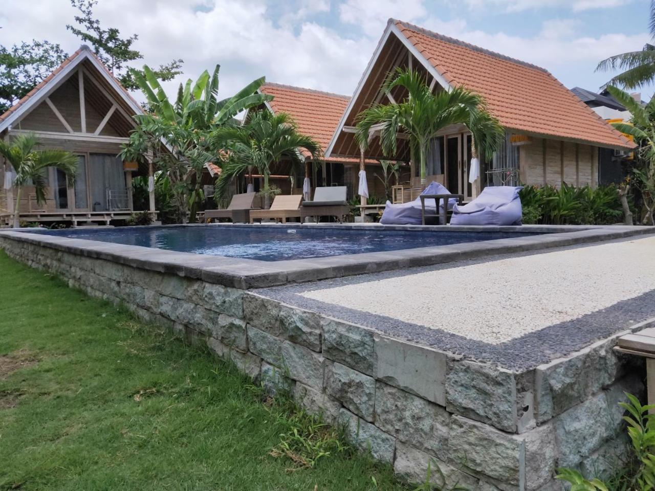 Tiki Bar And More Lembongan Εξωτερικό φωτογραφία
