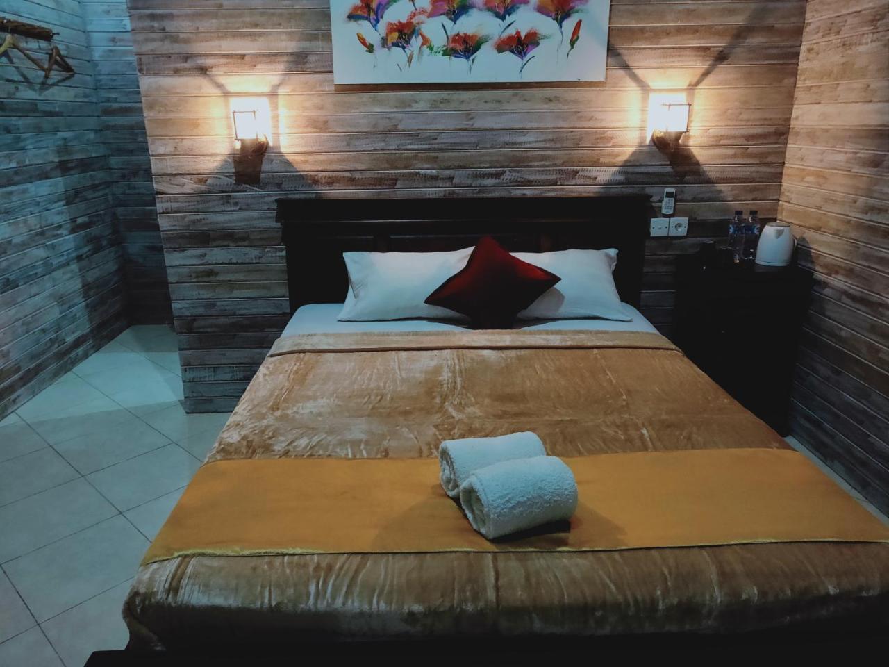 Tiki Bar And More Lembongan Εξωτερικό φωτογραφία
