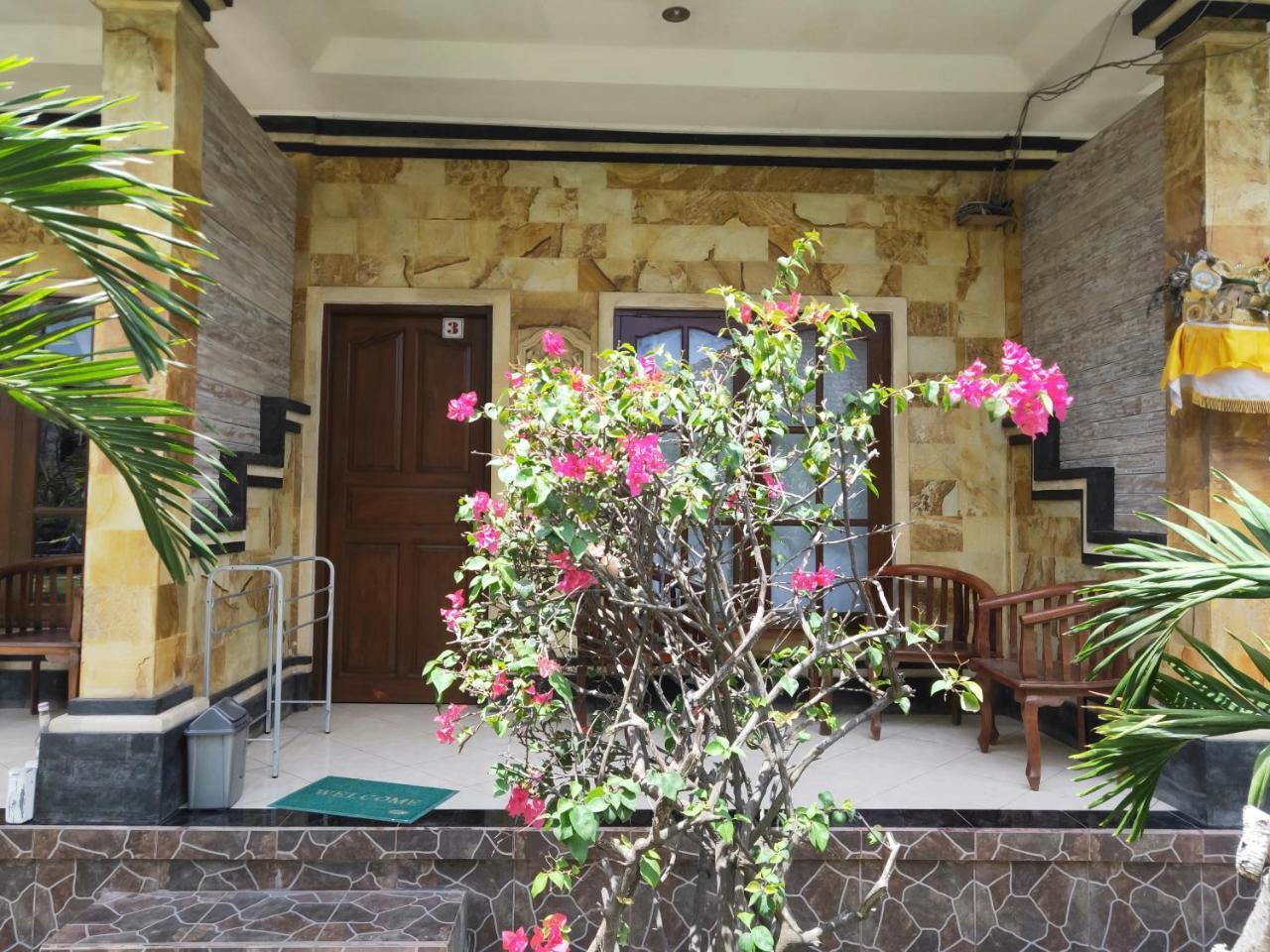 Tiki Bar And More Lembongan Εξωτερικό φωτογραφία